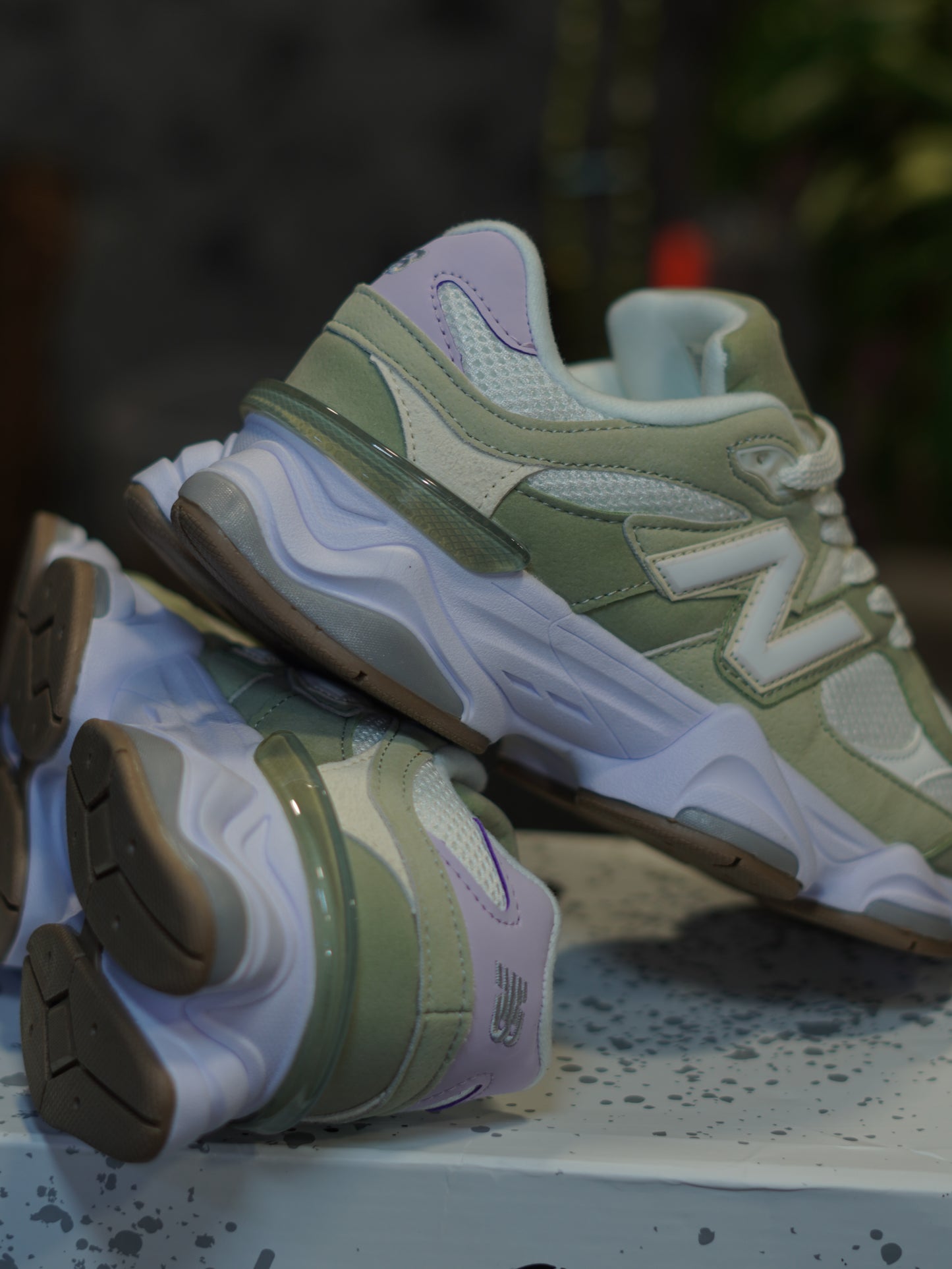 NEW BALANCE 9060
