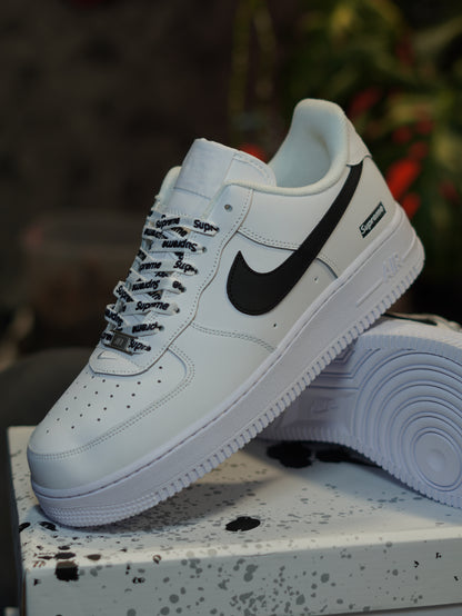NIKE AIR FORCE ONE X SUPREME