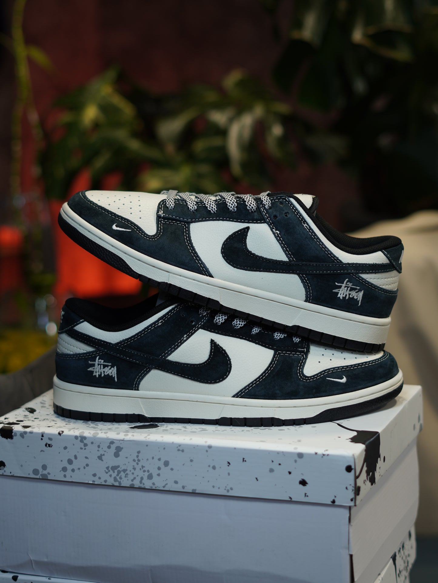 NIKE DUNK LOW
