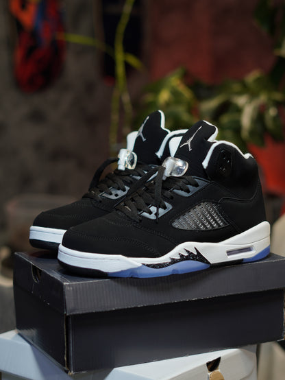 Jordan 5 "Moonlight"