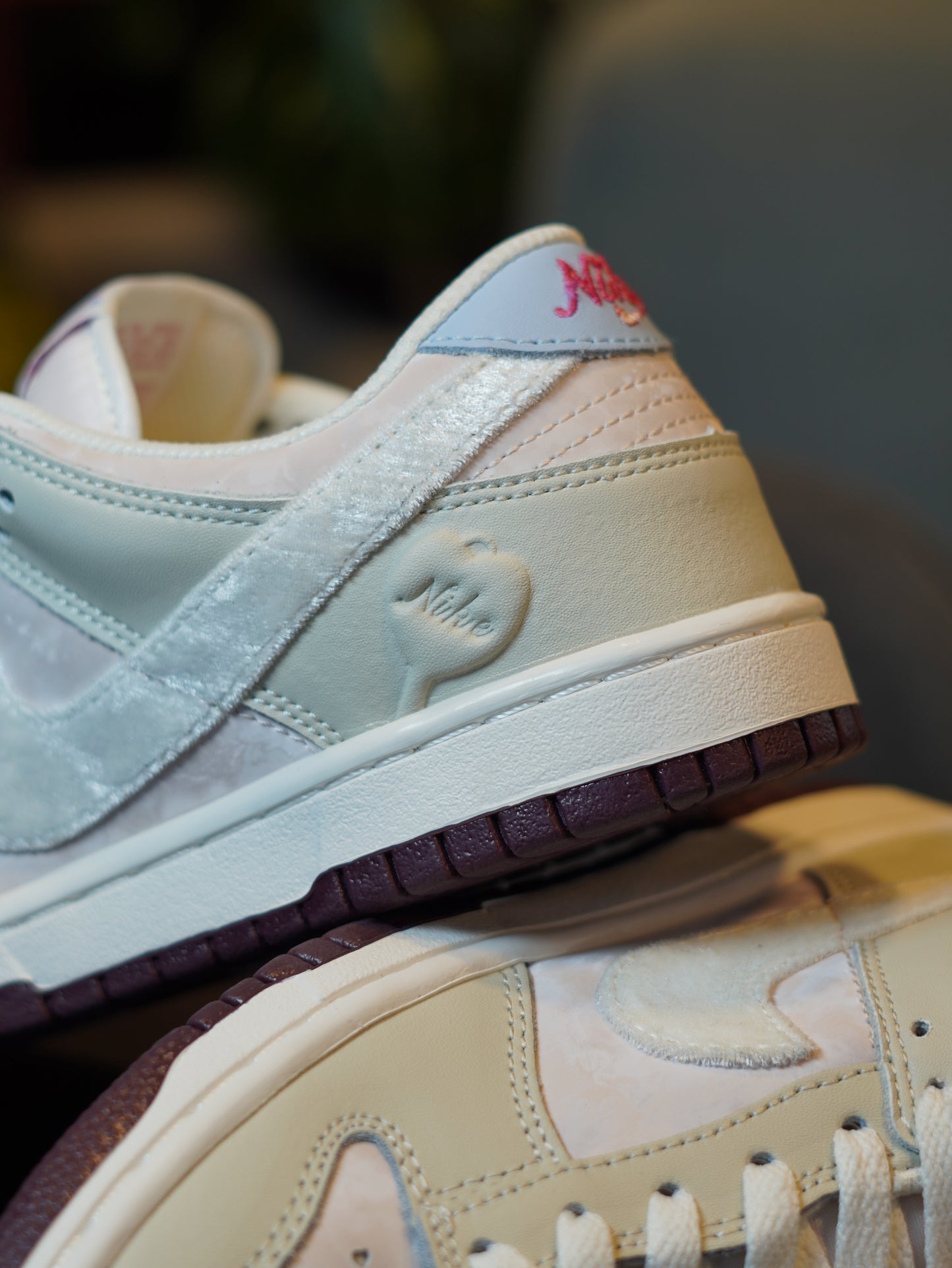 Nike Dunk Low "Valentine's Day"