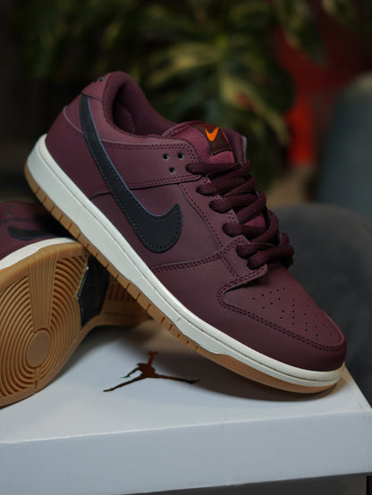 Nike SB Dunk Low Pro