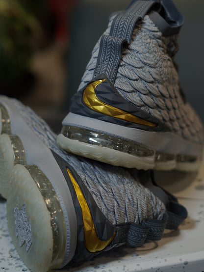 Nike LeBron 15 “Graffiti”