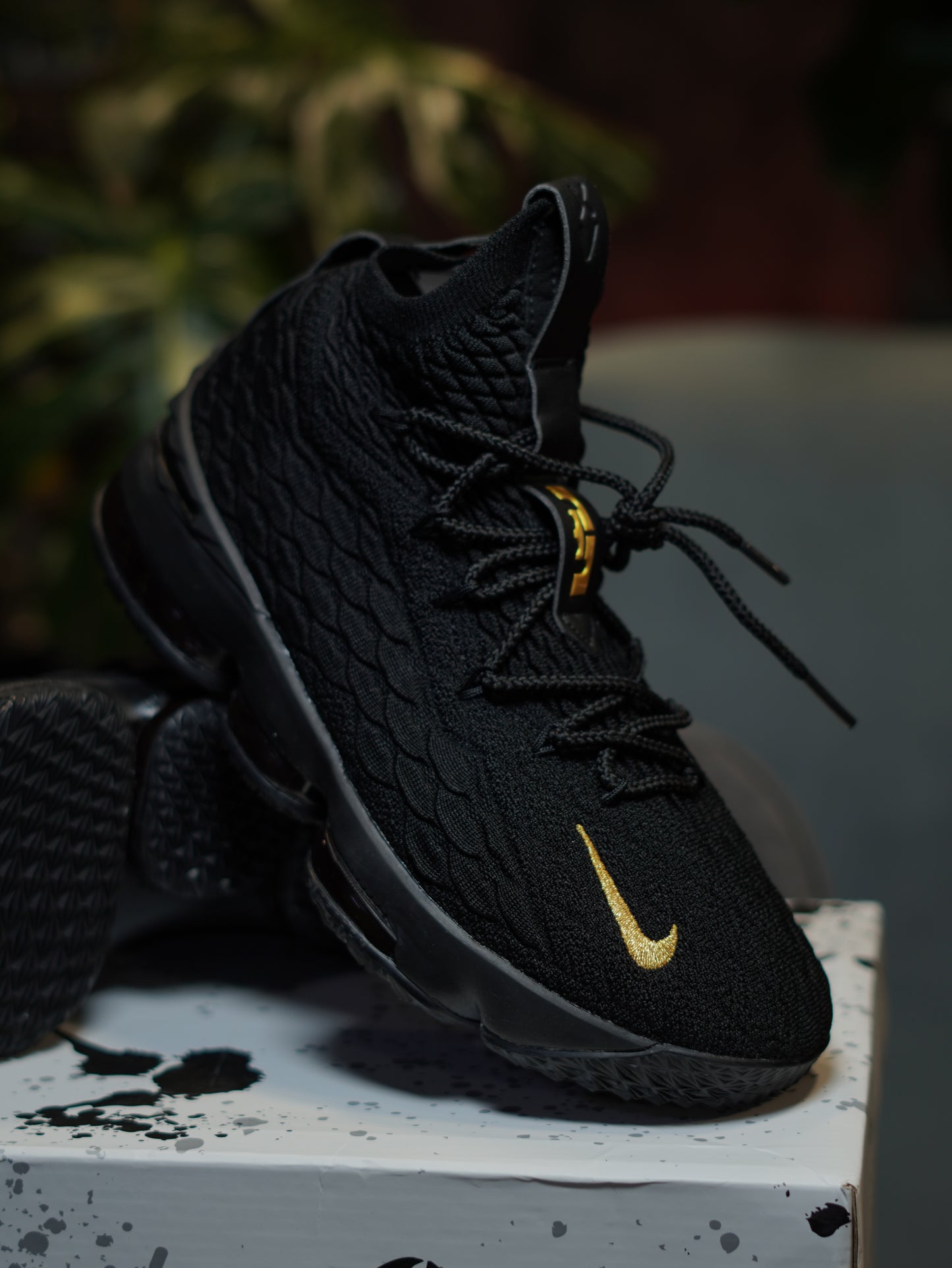 Nike LeBron 15 “Graffiti”
