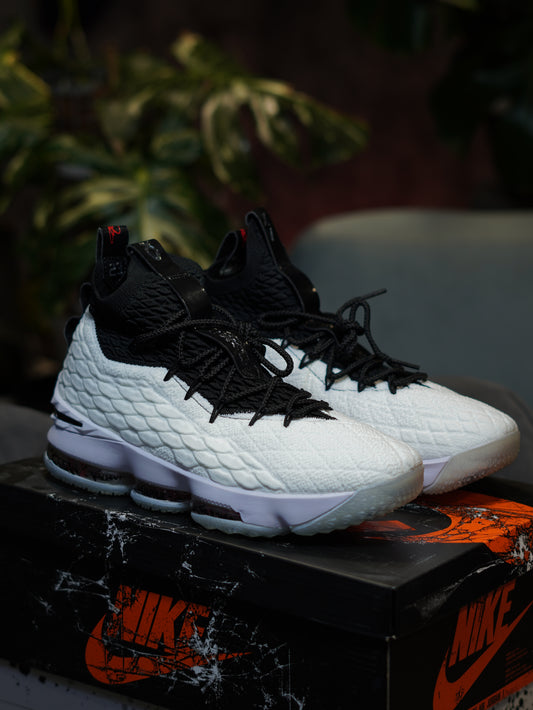 Nike LeBron 15 “Graffiti”