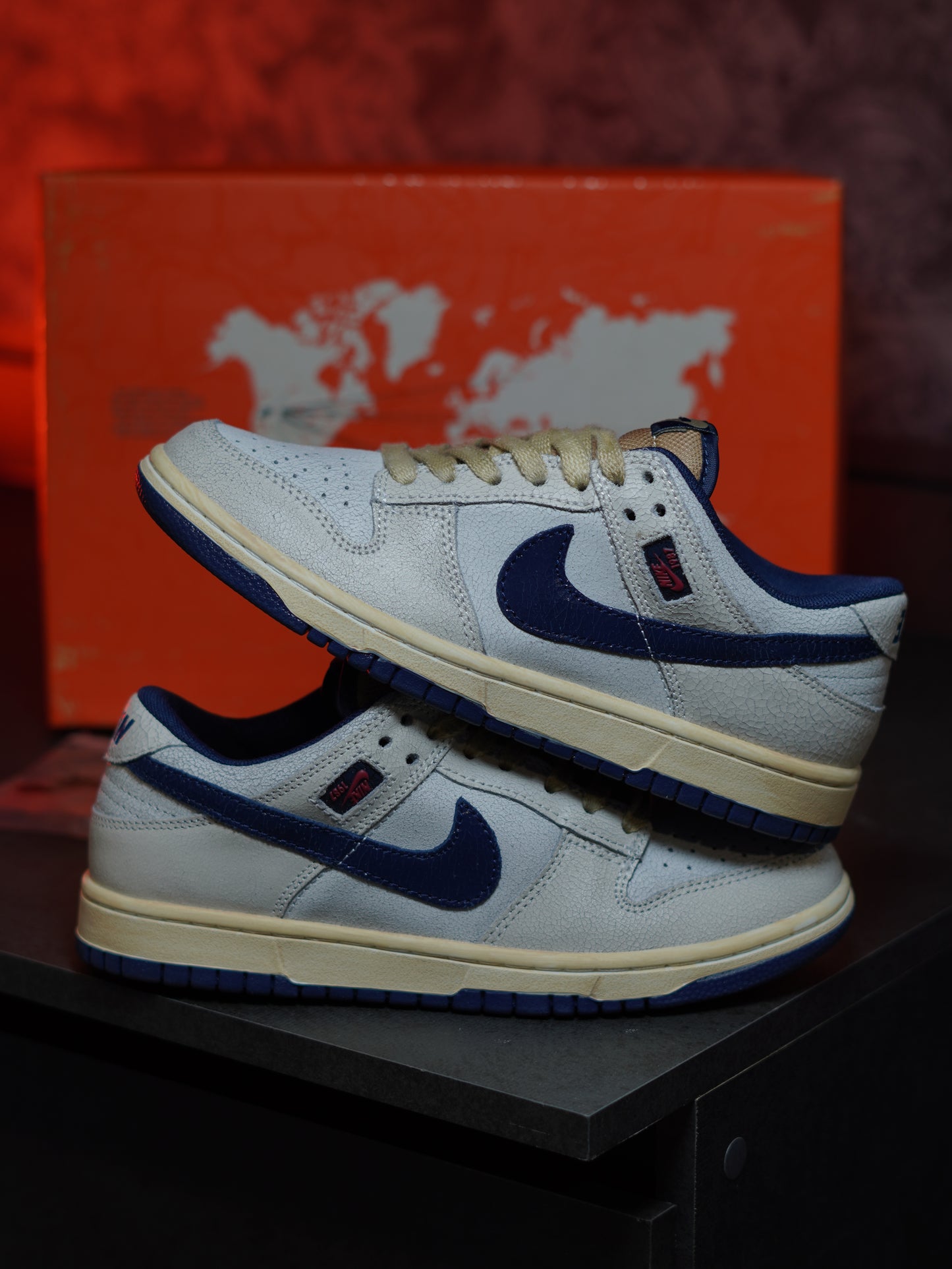 nike Dunk Low x Stranger Things.