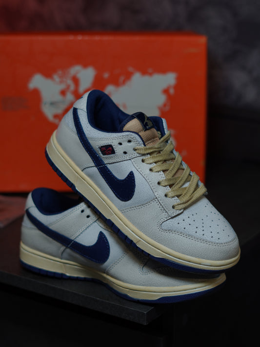 nike Dunk Low x Stranger Things.