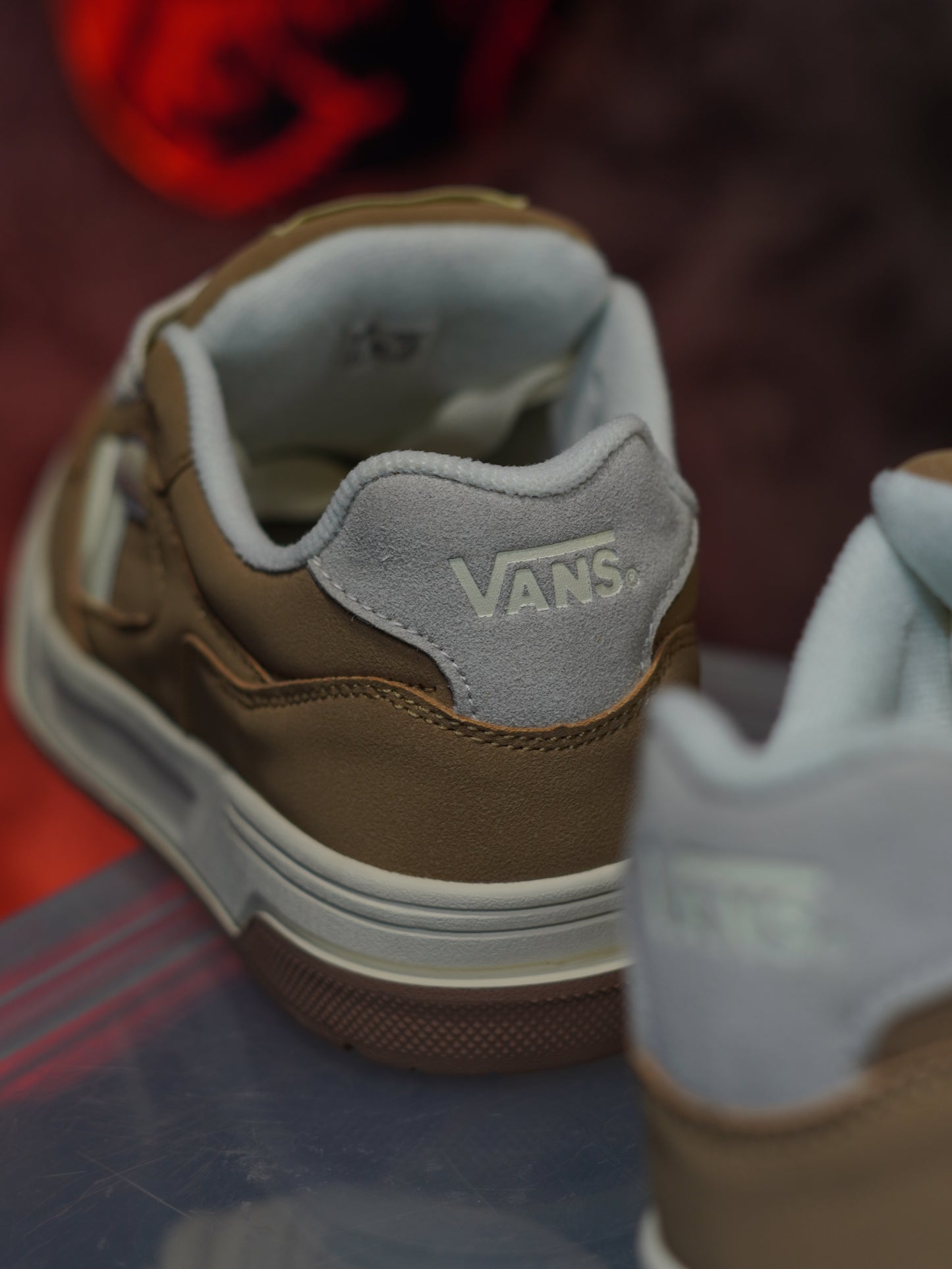 Vans Upland en color marrón