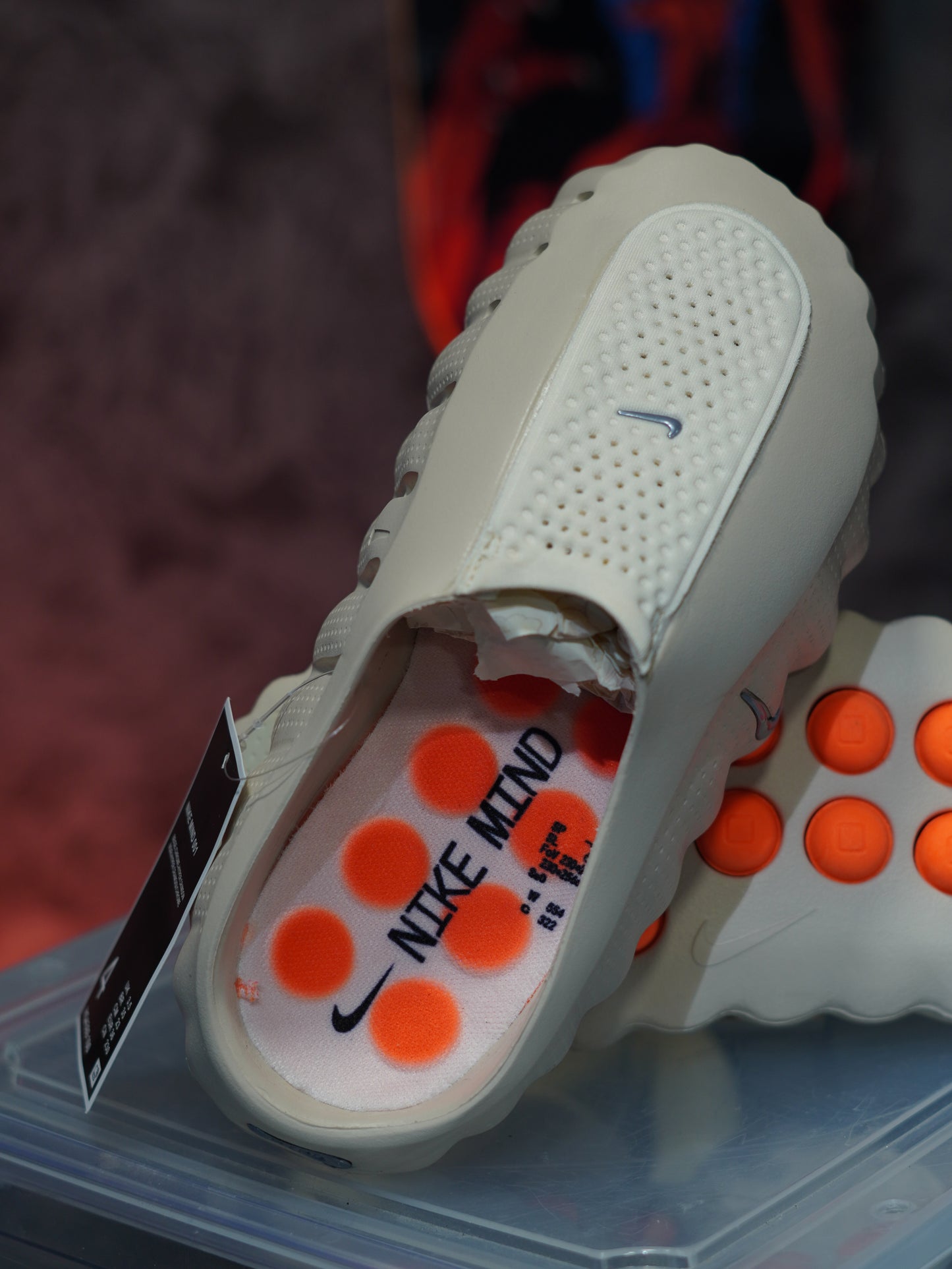 NIKE MIND 001