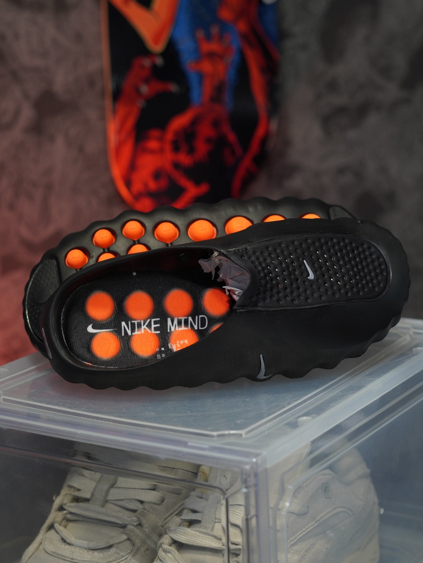 NIKE MIND 001