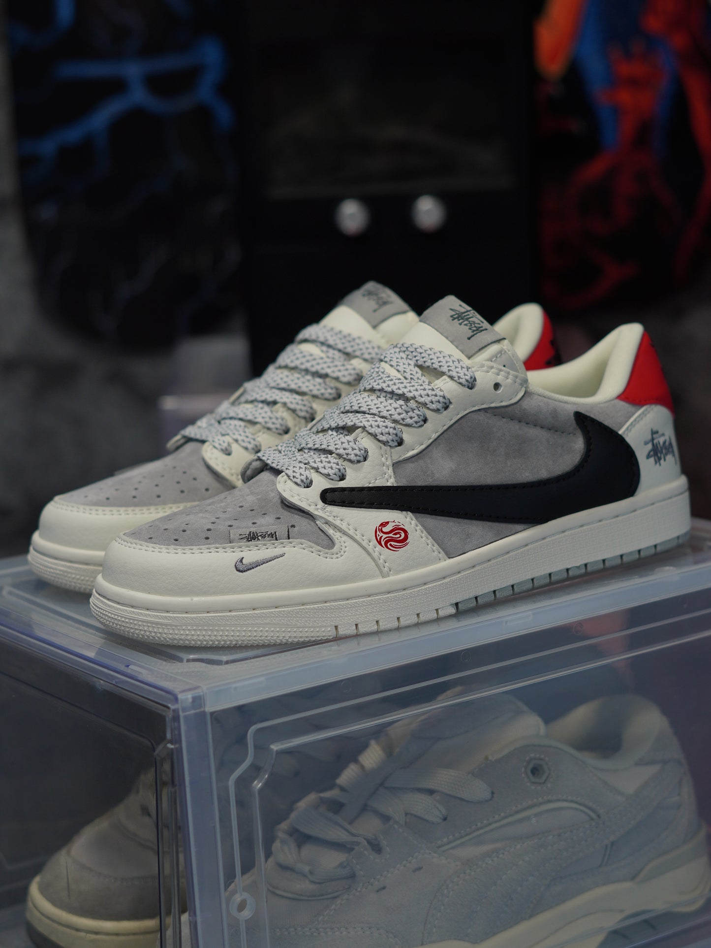 AIR JORDAN REGTRO 1 LOW X TRAVIS