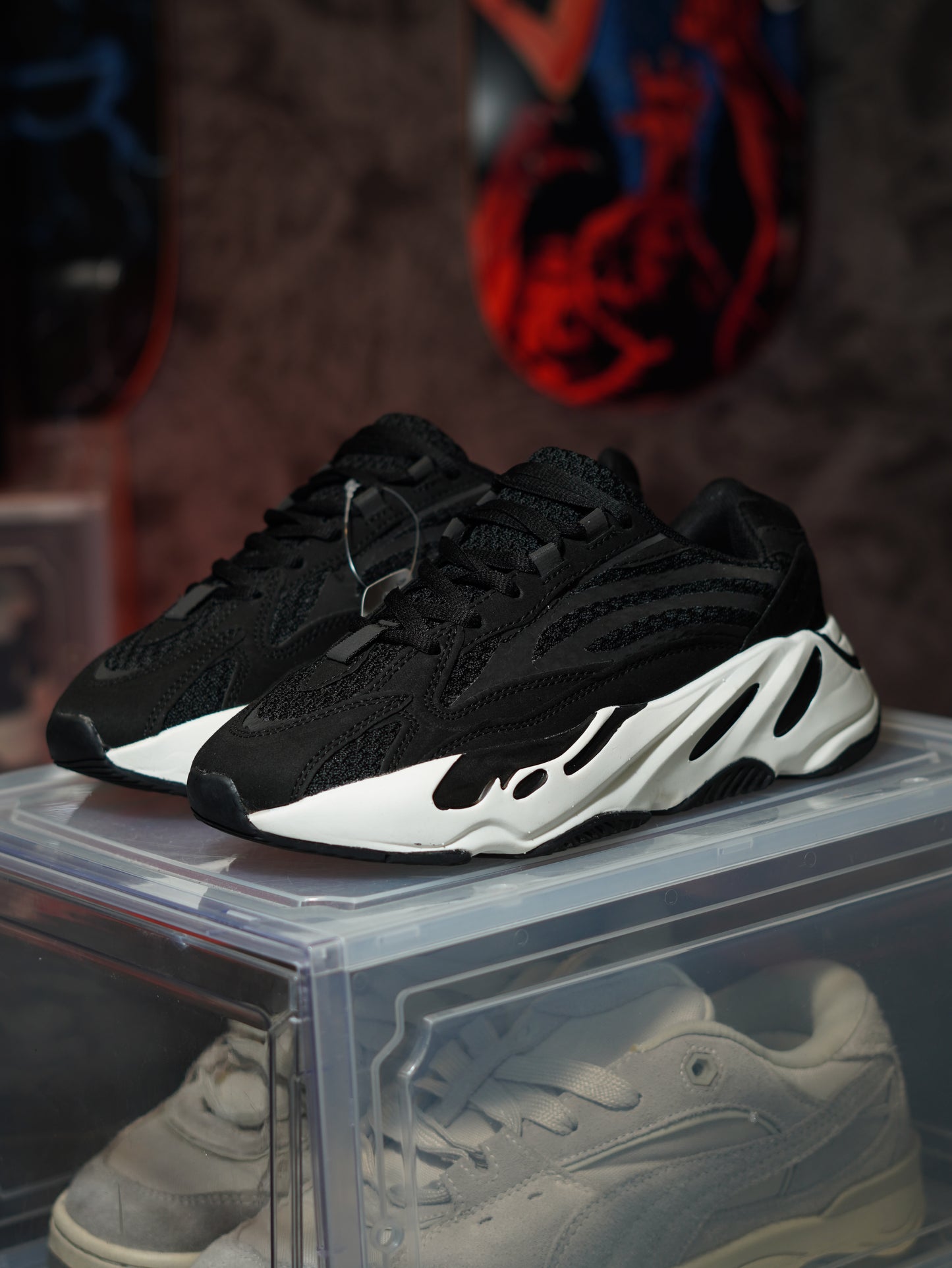Adidas Yeezy Boost 700 V2 Vanta