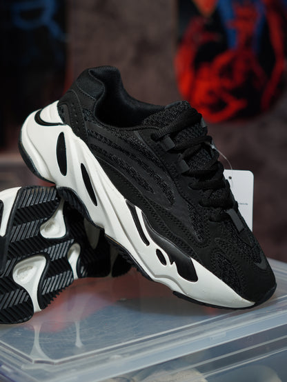 Adidas Yeezy Boost 700 V2 Vanta
