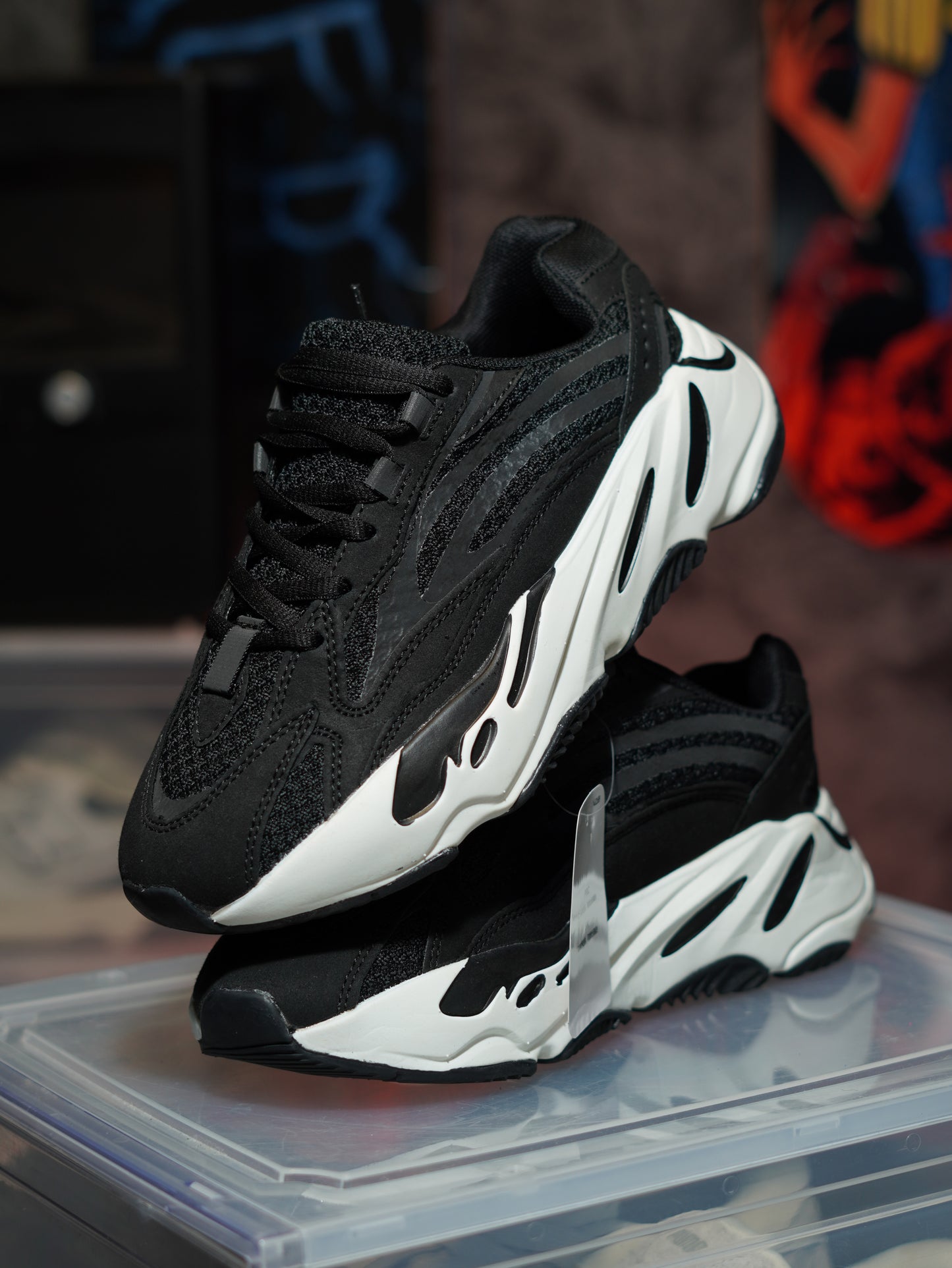 Adidas Yeezy Boost 700 V2 Vanta