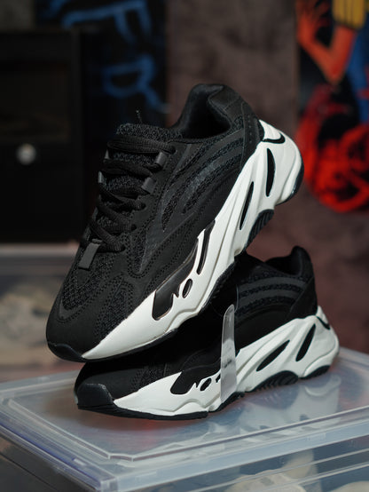 Adidas Yeezy Boost 700 V2 Vanta