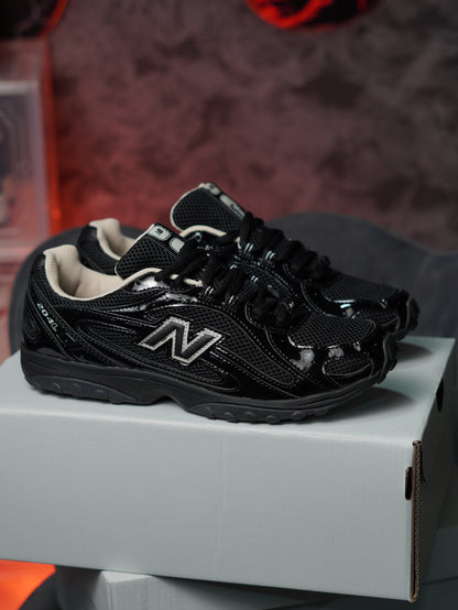 New Balance 204L NEGRA