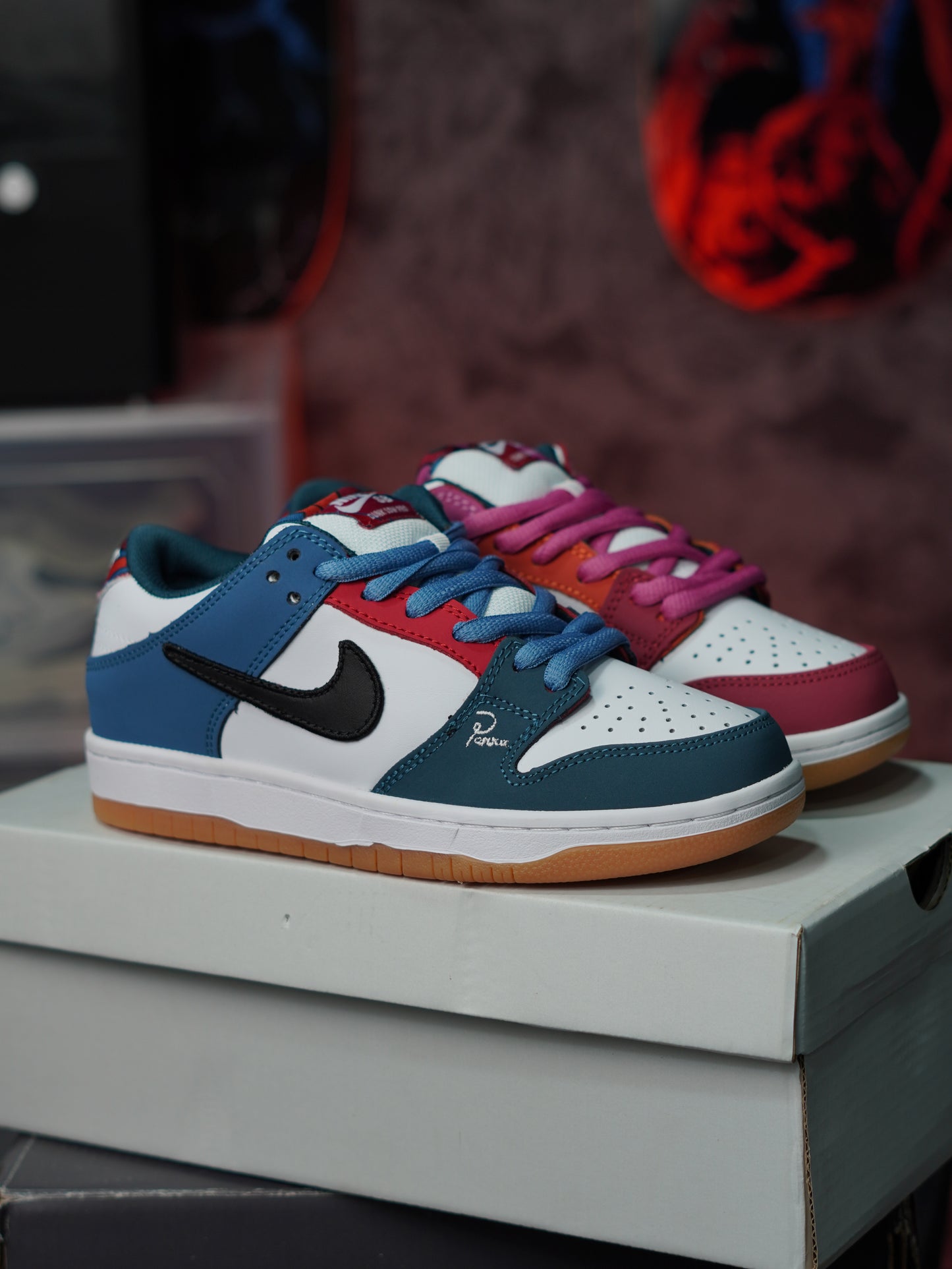 Nike SB Dunk Low Pro QS Parra