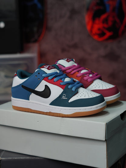 Nike SB Dunk Low Pro QS Parra