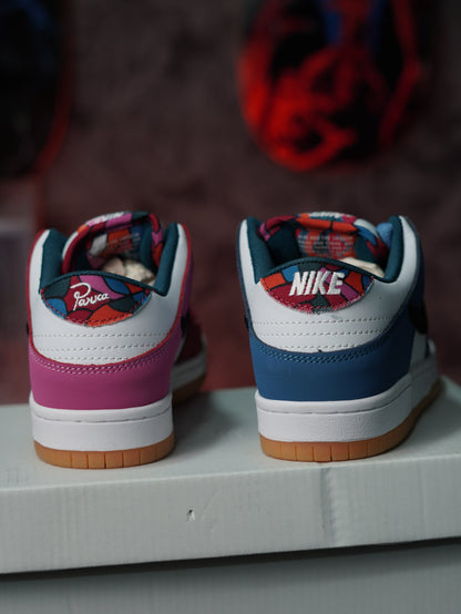 Nike SB Dunk Low Pro QS Parra
