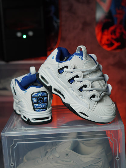 Osiris D3 2001  White/Navy