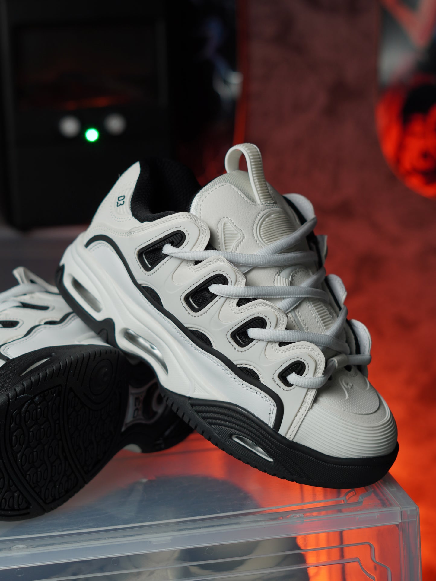 OSIRIS D3 BLANCO NEGRO