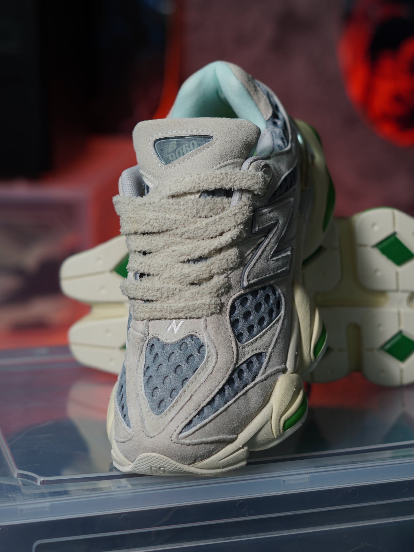 New Balance 9060