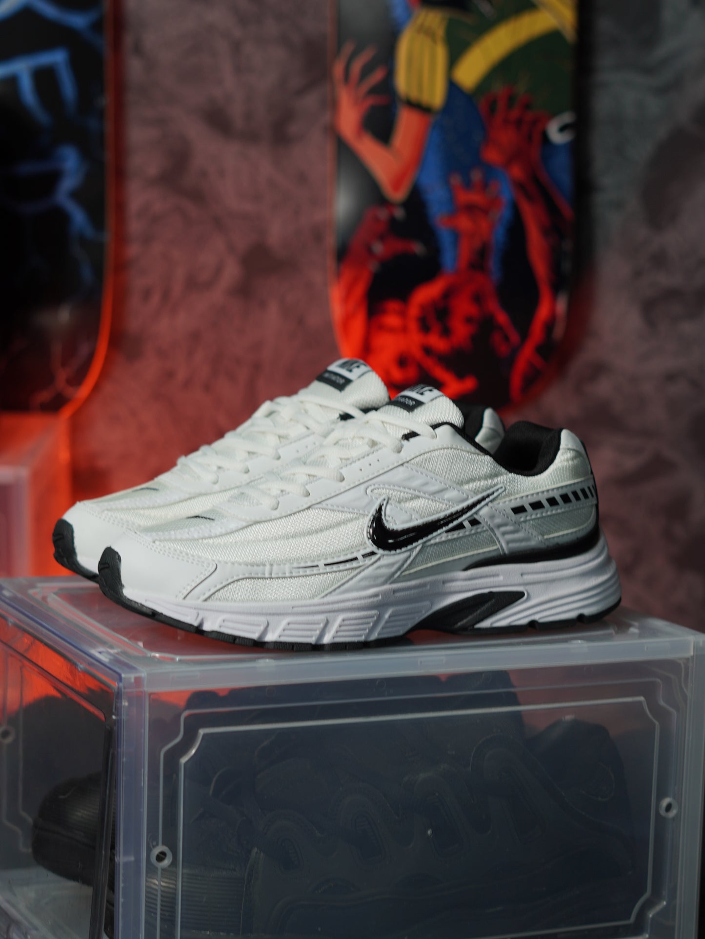 Nike Initiator en color blanco y negro