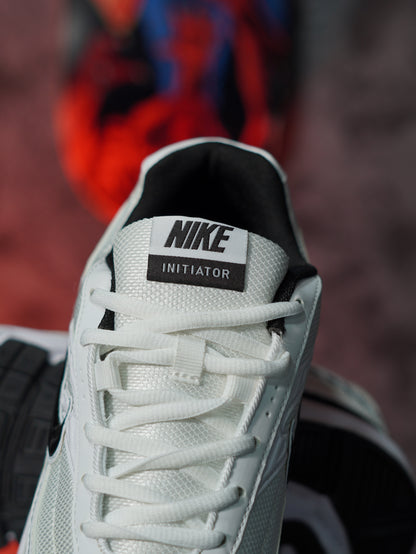 Nike Initiator BLANCO NEGRO