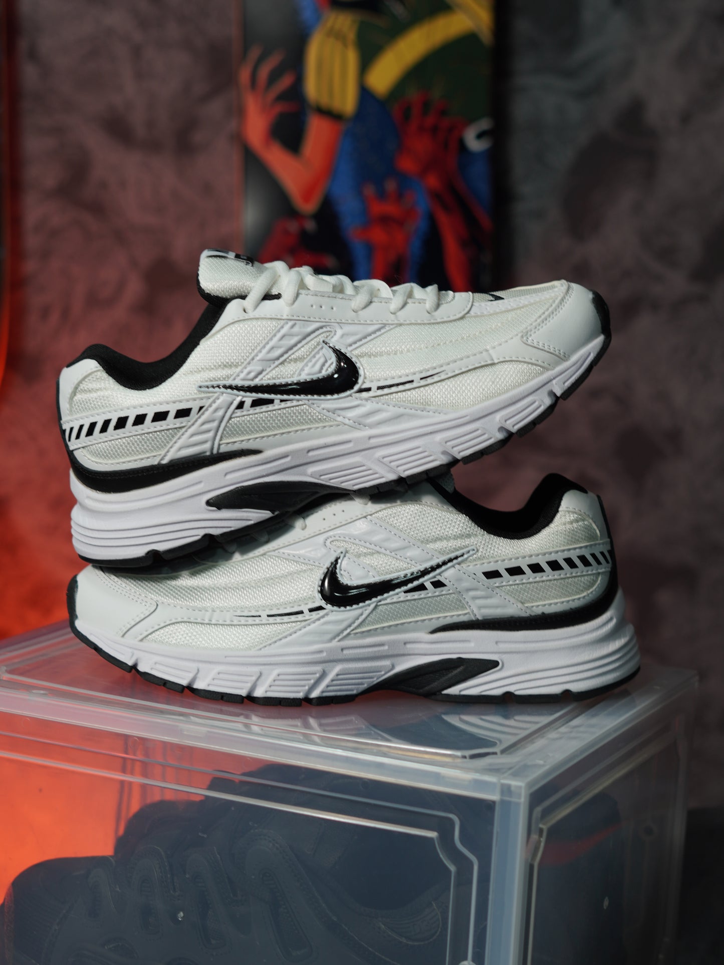 Nike Initiator en color blanco y negro