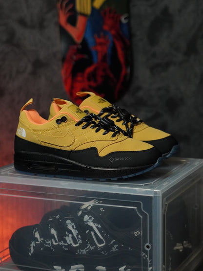 Nike Air Max 1 x The North Face