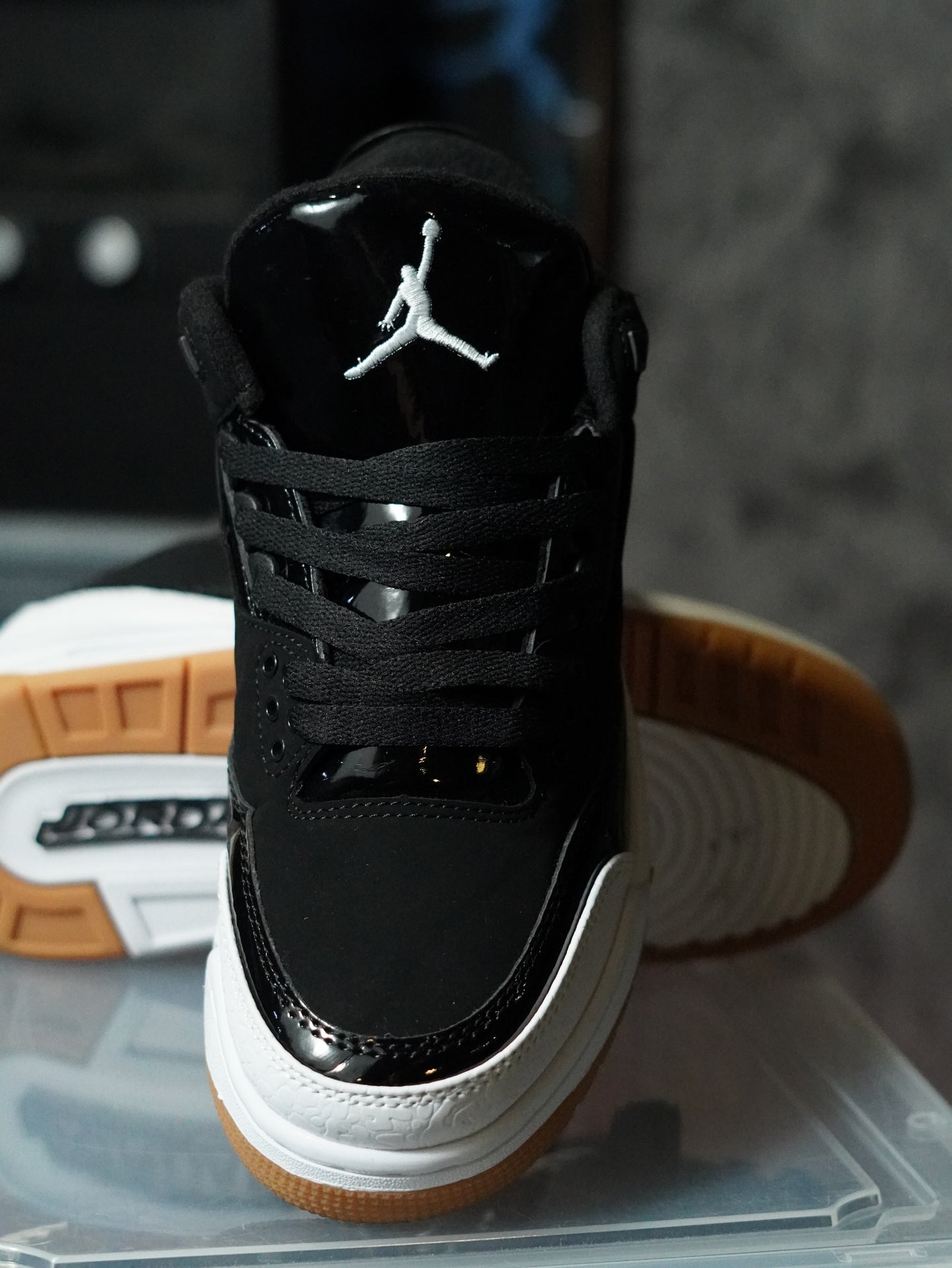 Air Jordan 3 Retro GG "Black White Gum"