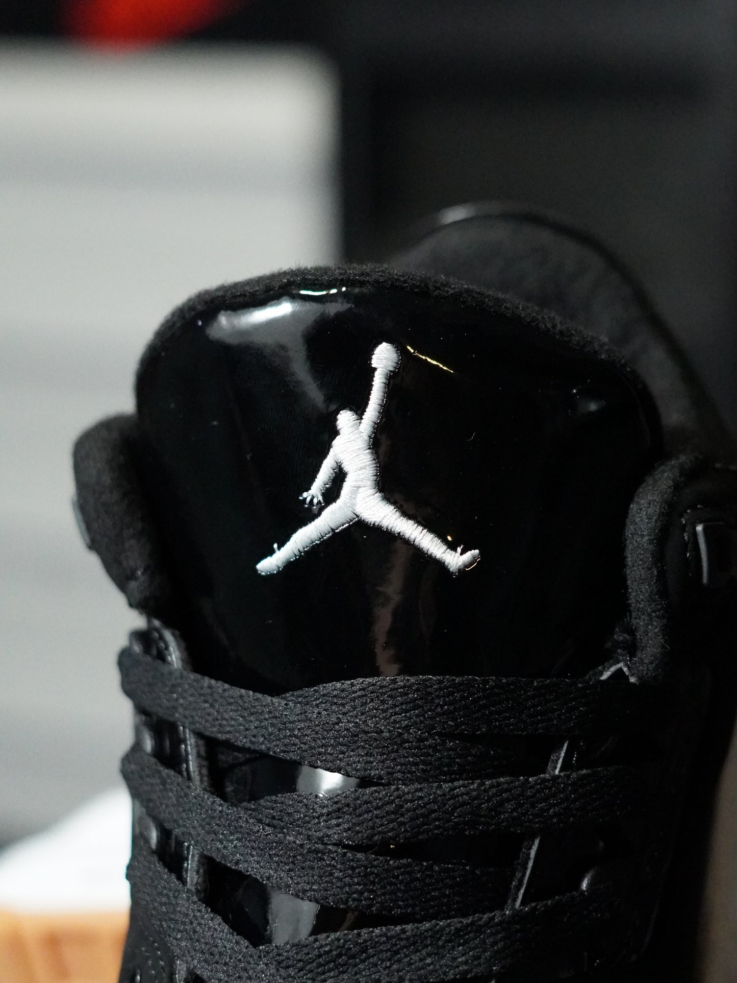 Air Jordan 3 Retro GG "Black White Gum"