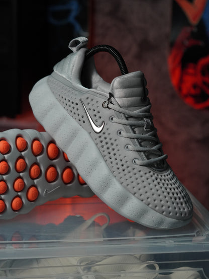 Nike Mind 002