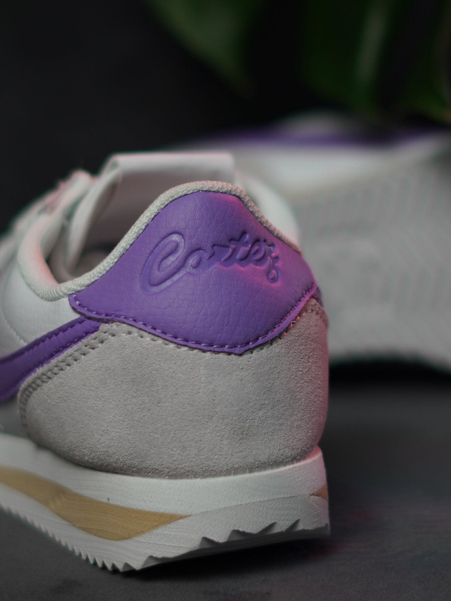 Nike tenis Cortez SE "Sail/Iced Lilac"