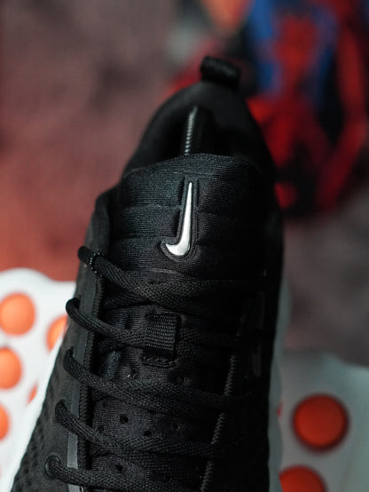 Nike Mind 002
