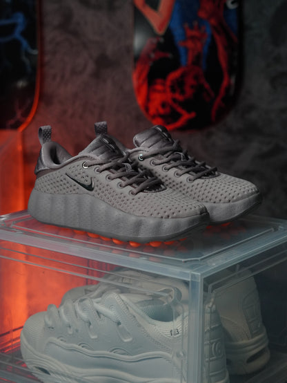 Nike Mind 002
