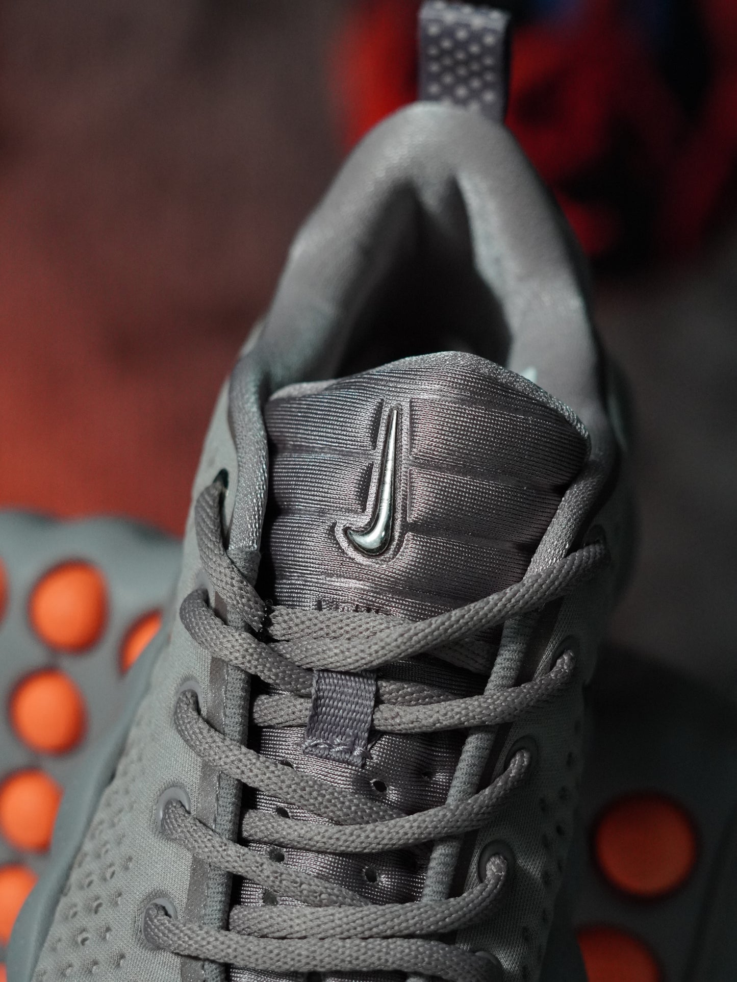 Nike Mind 002