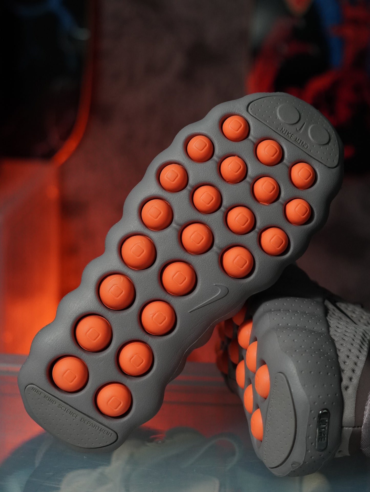 Nike Mind 002