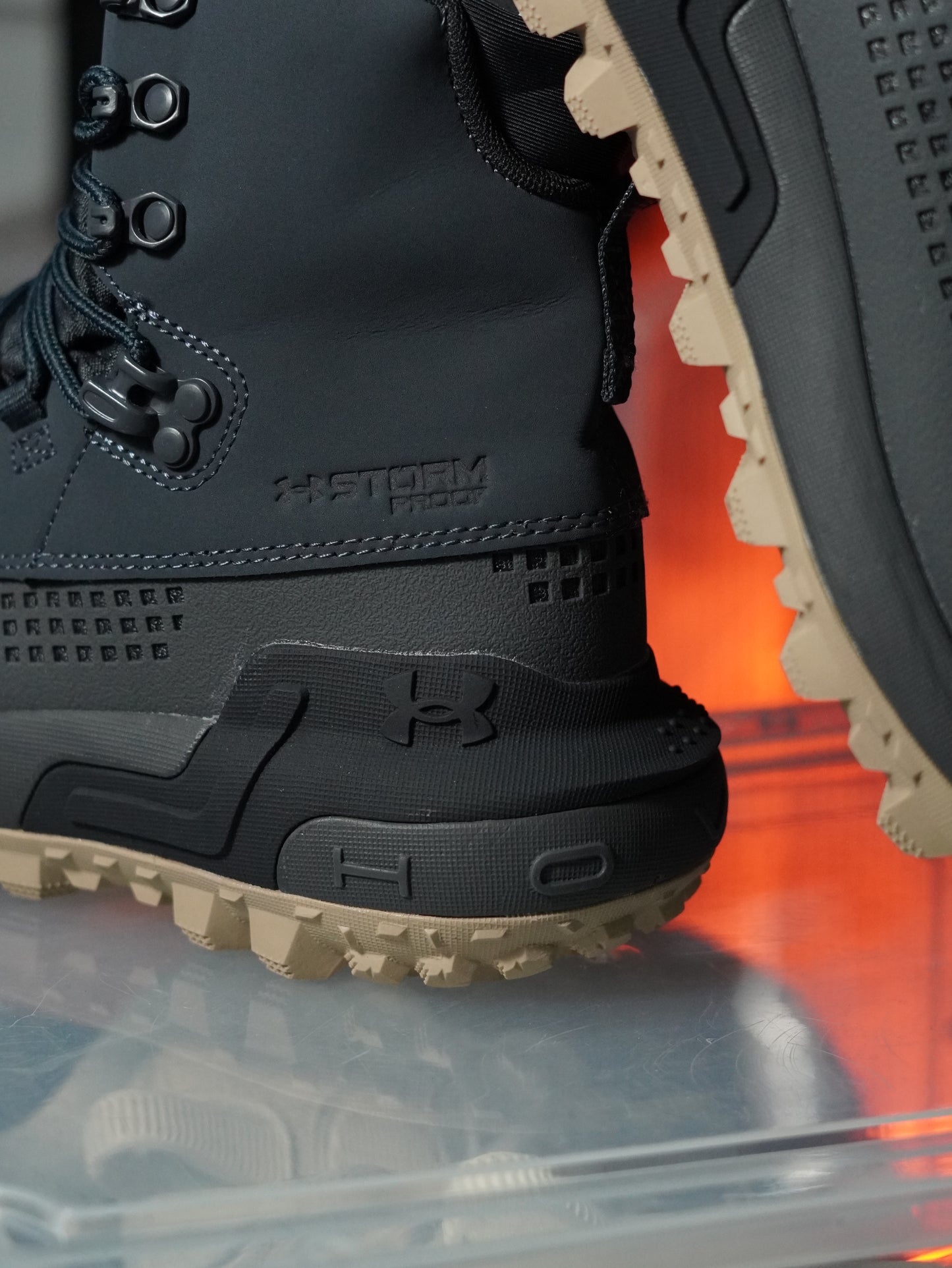 Under Armour HOVR Raider Waterproof
