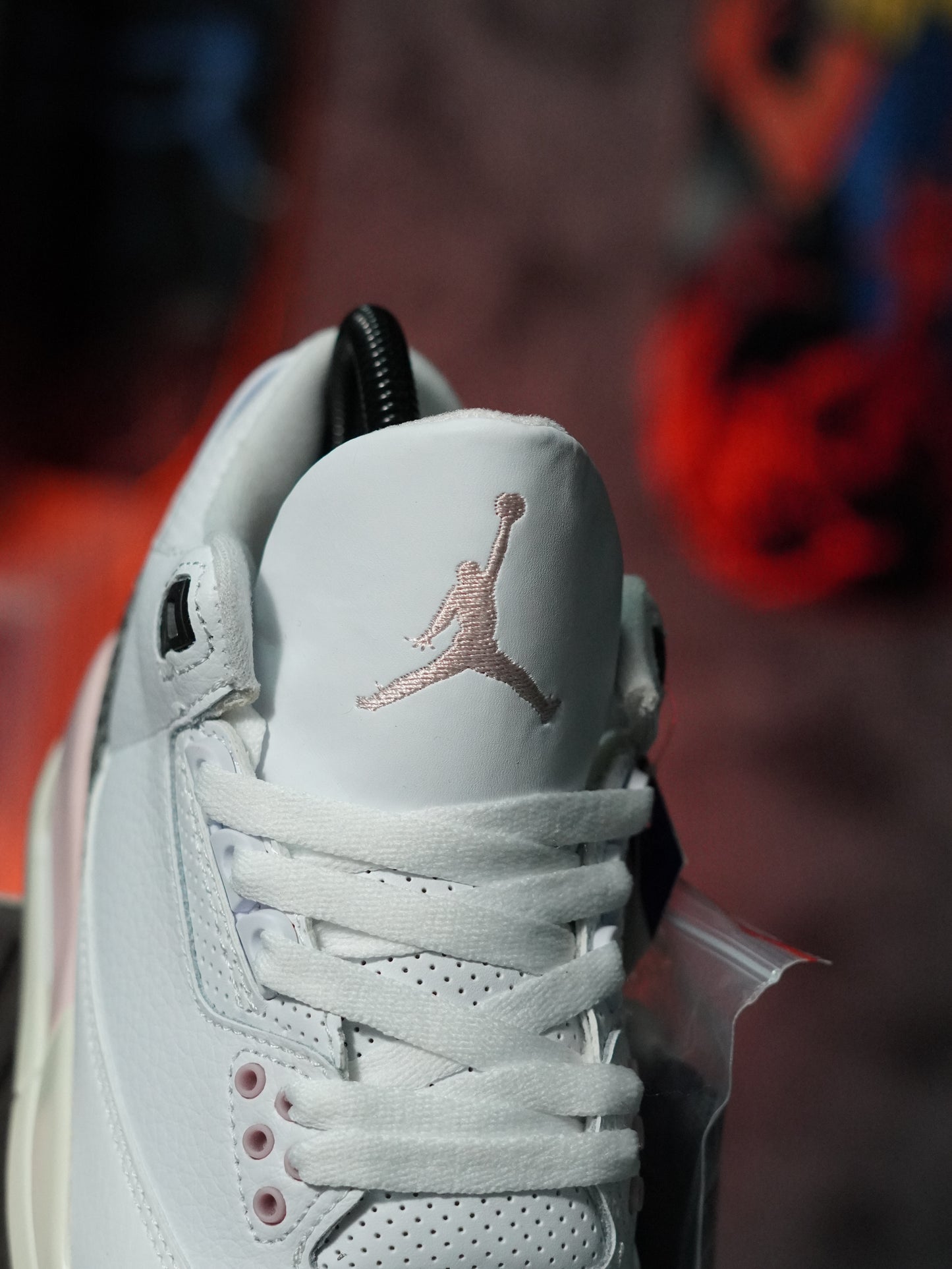 Air Jordan 3 Retro "Neapolitan"