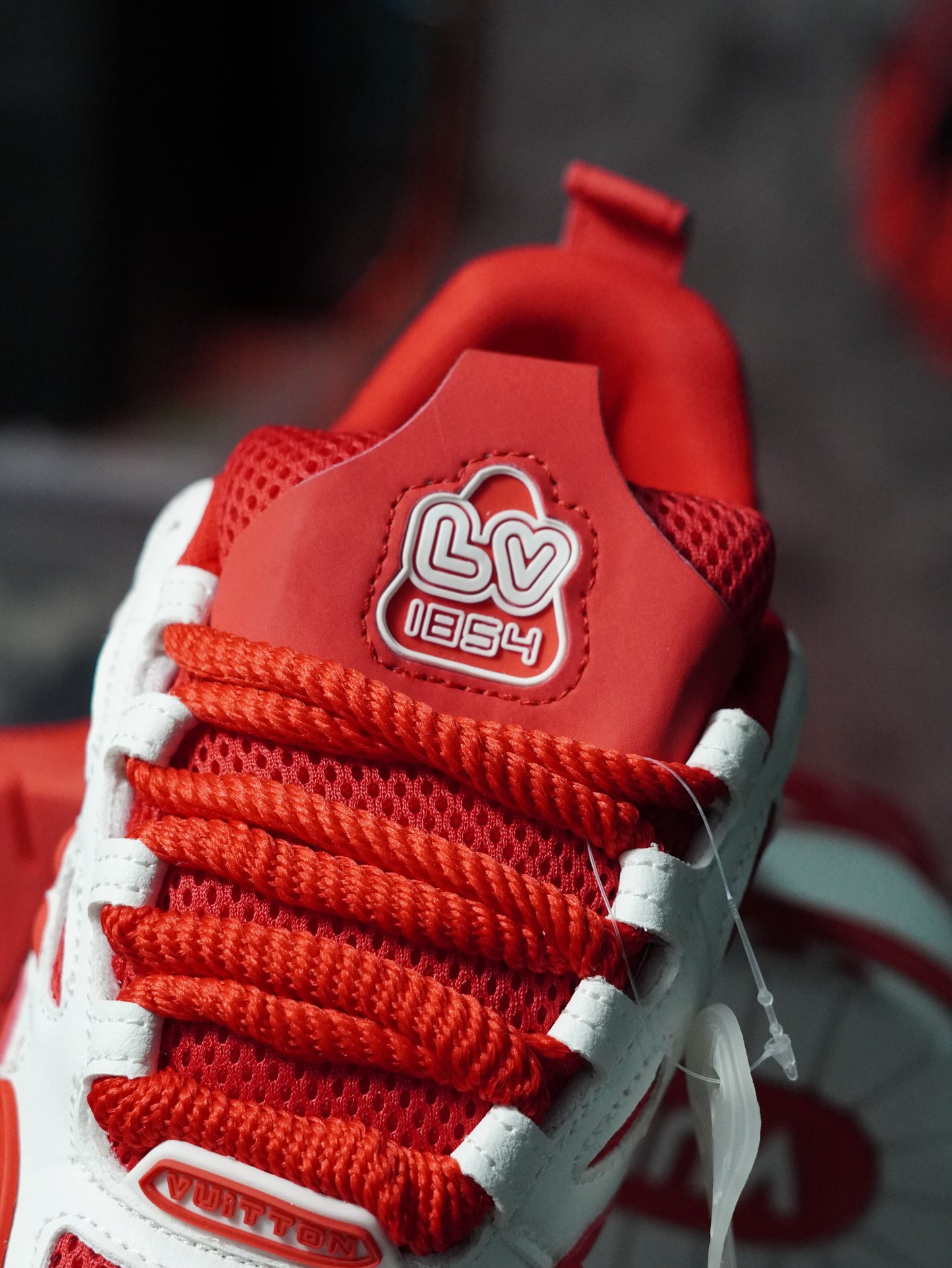 LOUIS VUITTON SKATE ROJO BLANCO