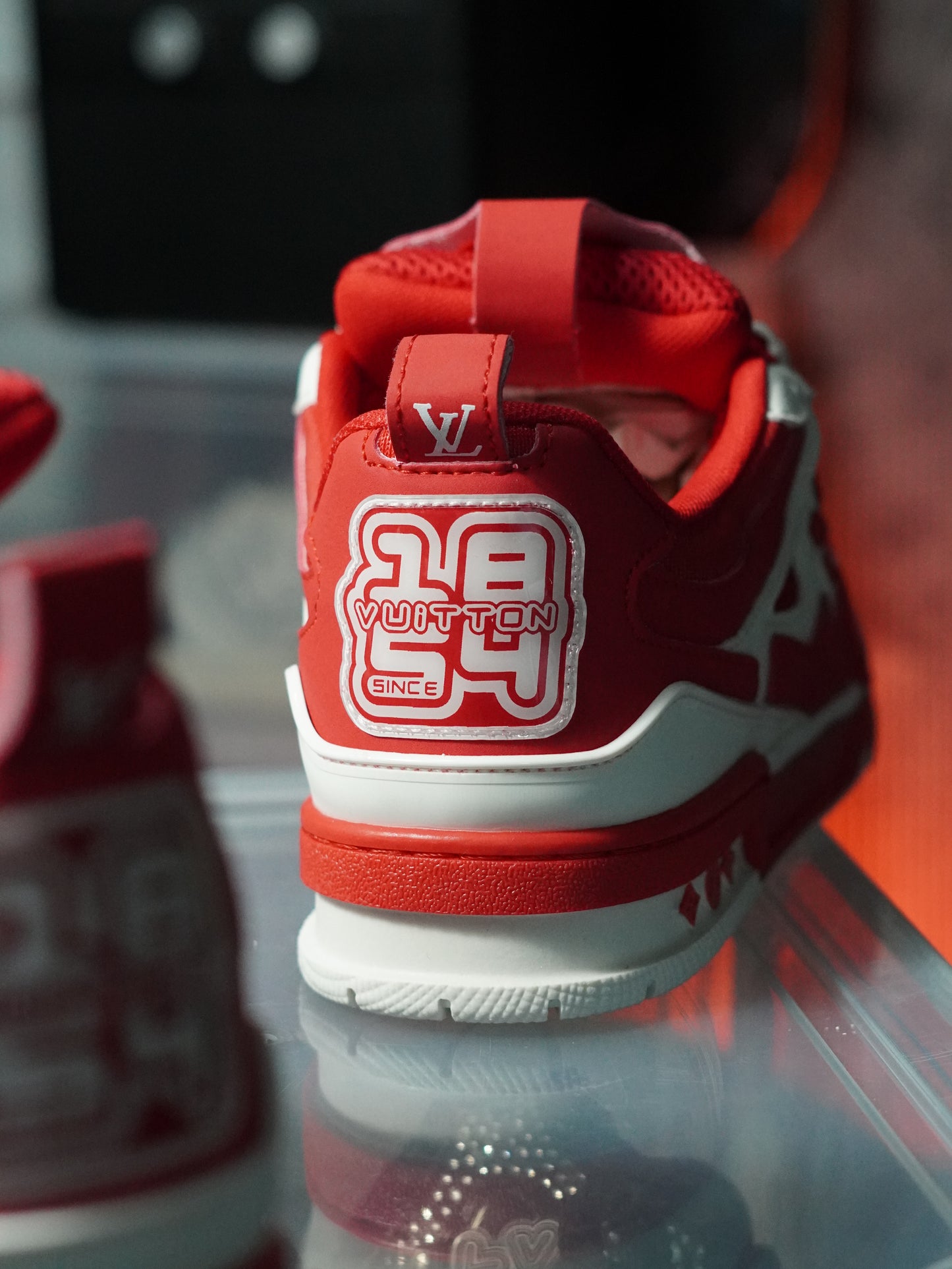 LOUIS VUITTON SKATE ROJO BLANCO