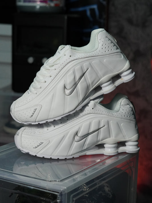 Nike Shox R4 blancas