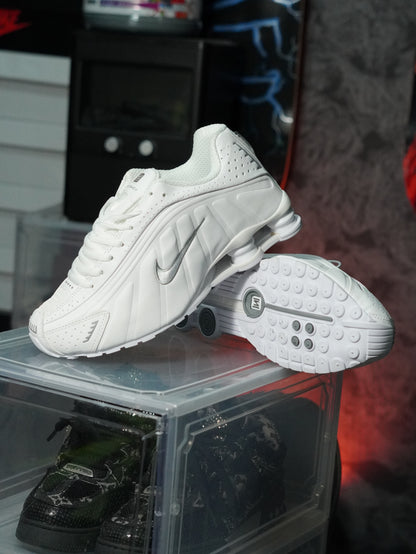 Nike Shox R4 blancas