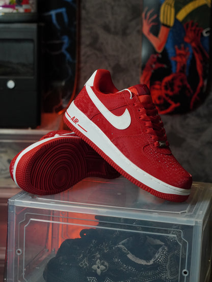 Nike Air Force 1 Low  Nike Air Force 1 Low