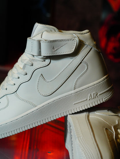 NIKE AIR FORCE ONE BOTA / AF1