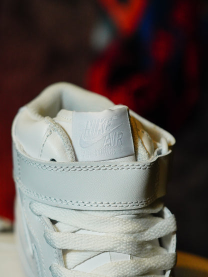 NIKE AIR FORCE ONE BOTA / AF1