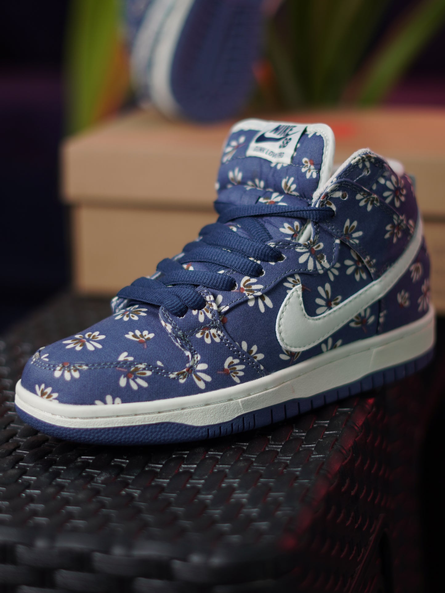 Nike Dunk High SB Hawaii "Flower Blue"