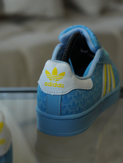 Adidas Superstar azul claro