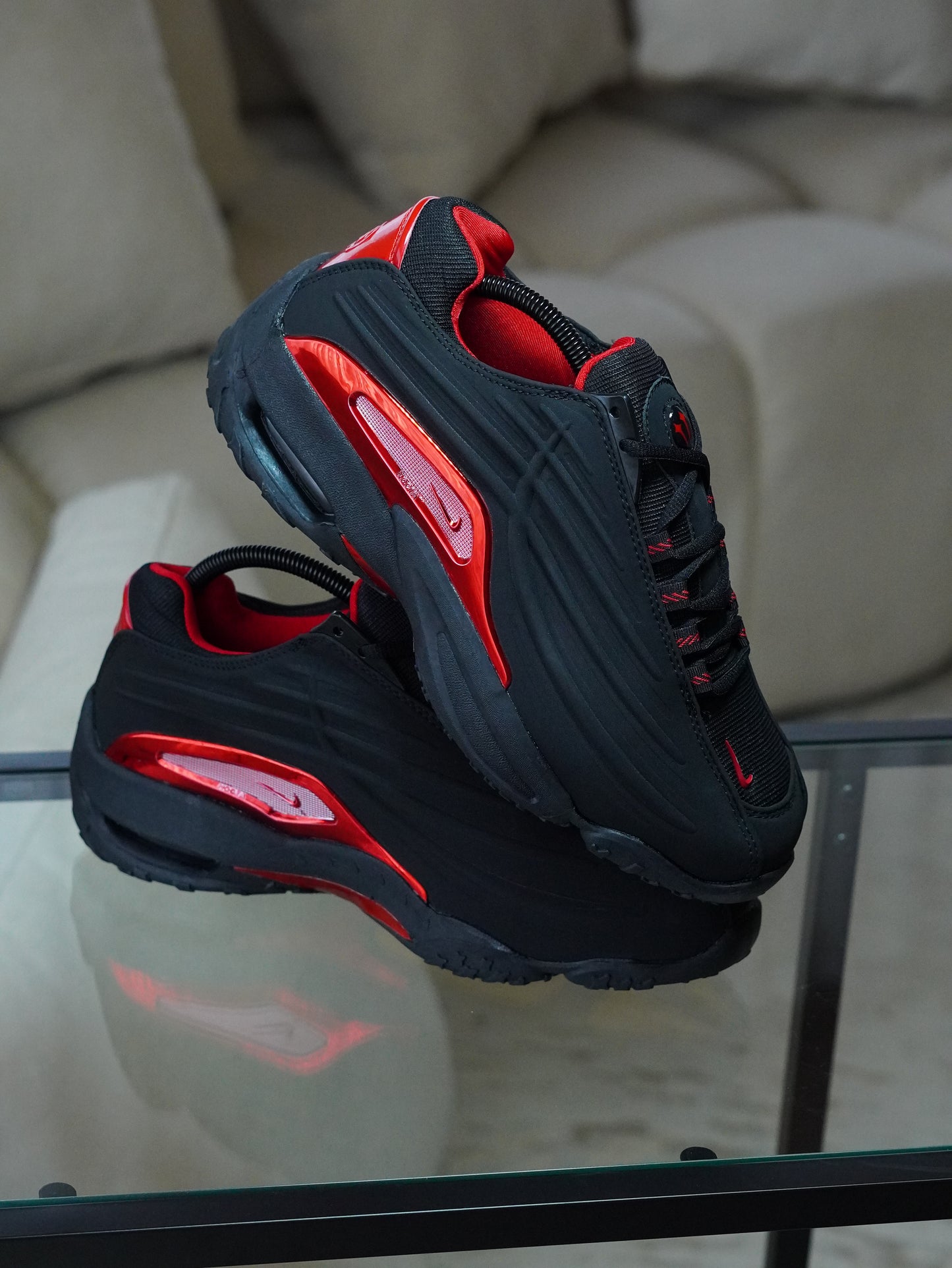 NIKE NOCTA STEP 2 NEGRO - ROJO METALIC